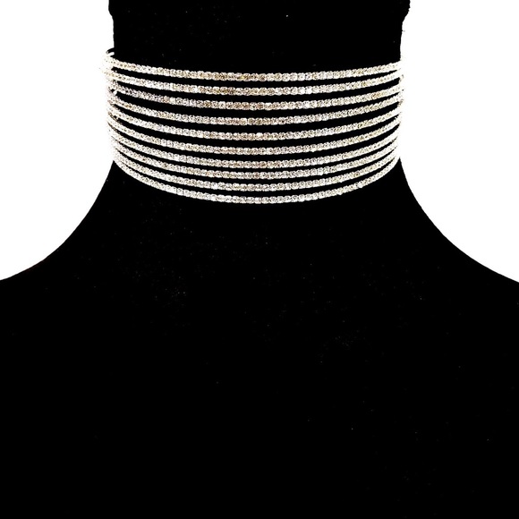 Jewelry - Stunning 10-Row Rhinestone Choker